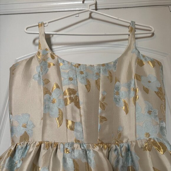 V. Chapman Avery Tiered A-Line Corset Gown - Picture 4 of 8